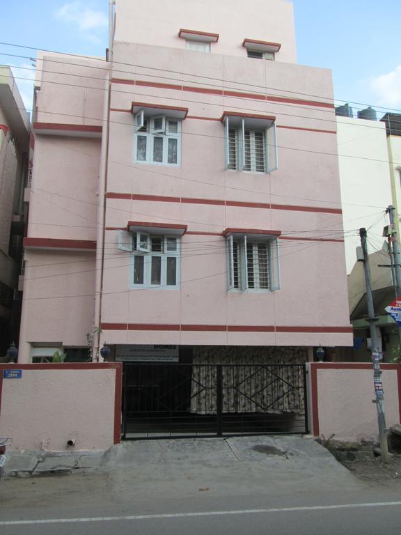 El-Shaddai Homes Бангалор Стая снимка