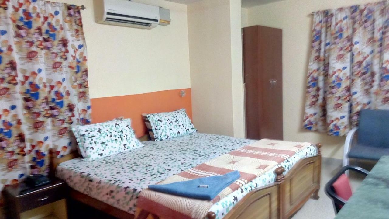 El-Shaddai Homes Бангалор Екстериор снимка